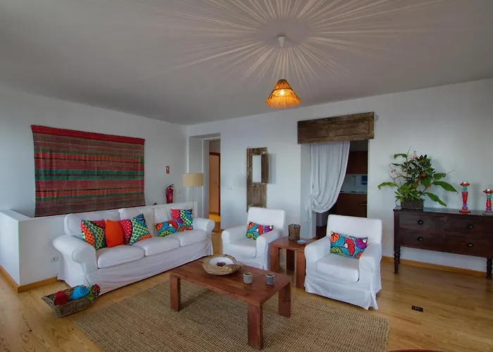 Casa Do Lado Povoacao (Sao Miguel)